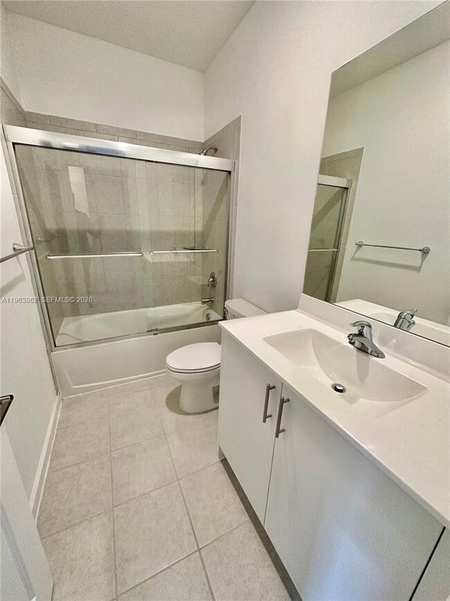 Building Photo - 255 SW 159th Dr