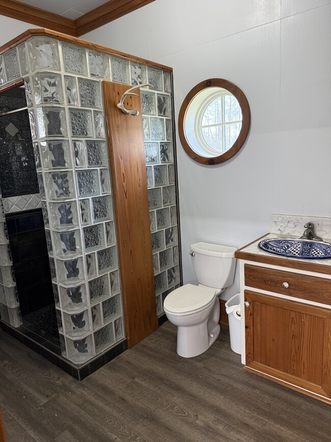 Building Photo - 6916 Danielle Rd