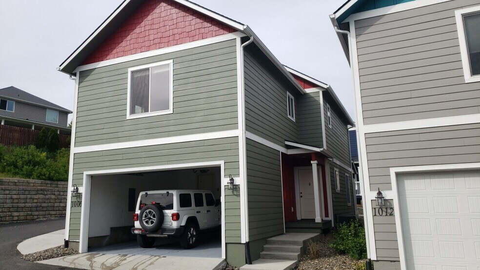 Building Photo - 1006 Pendulum Lane