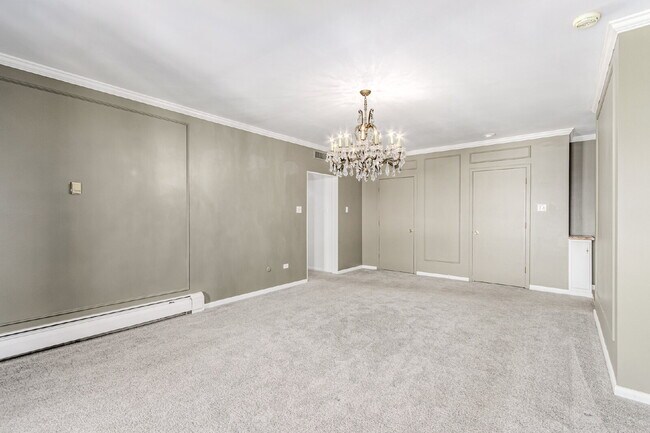 Building Photo - 3131 E Alameda Ave