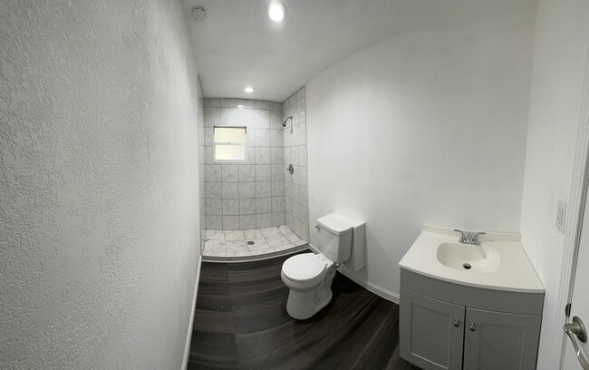 2nd bathroom - 112 Big Apple Rd