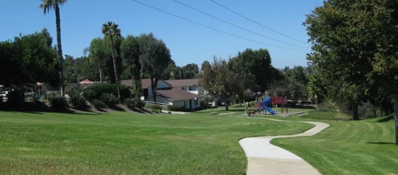 Building Photo - 3690 Spyglass Way