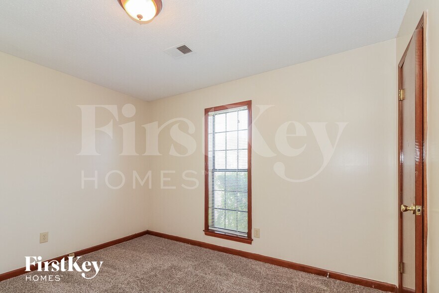 Building Photo - 6729 Birch Run Ln