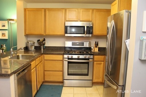 Building Photo - 350 G St SW