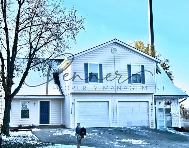Primary Photo - 1883 CHICKADEE Dr