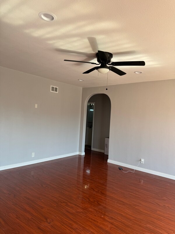 Building Photo - 13311 Lucille St