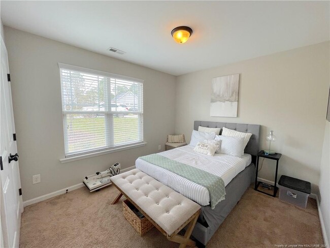 Building Photo - 178 Angel Oak Dr