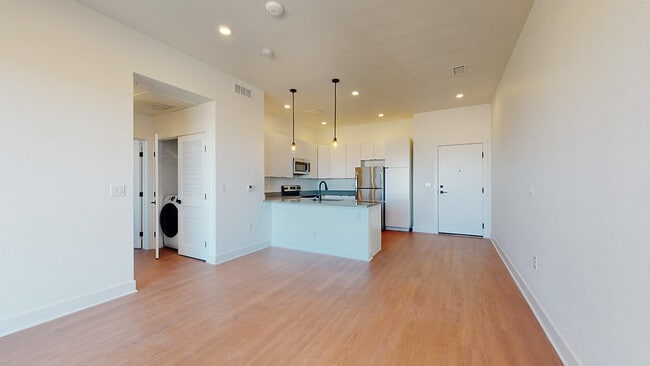 Style 3, 1BR/1BA, 680sf - The Mile