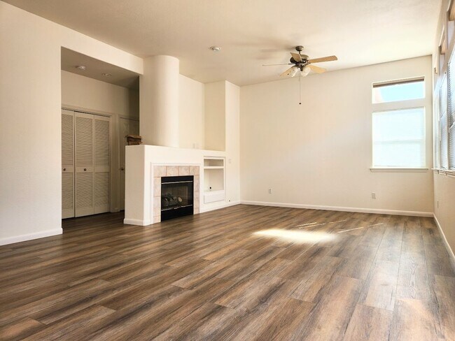 Building Photo - AG Single Story House