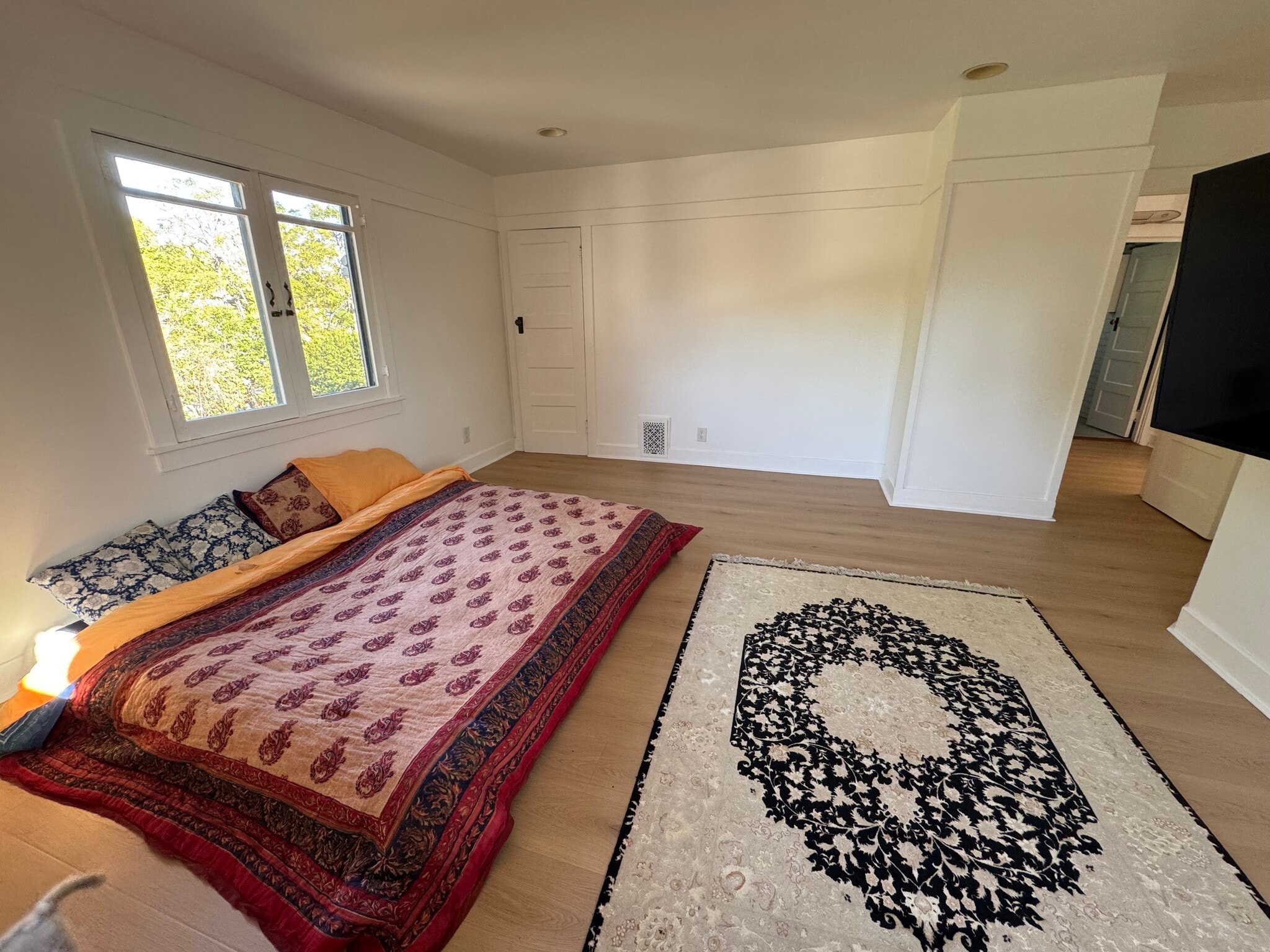 Bedroom 3 - 5924 Hayes Ave