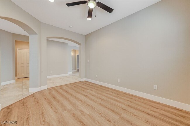 Building Photo - 4437 Verdiccio Ave