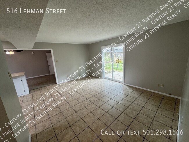 Building Photo - 516 Lehman Dr