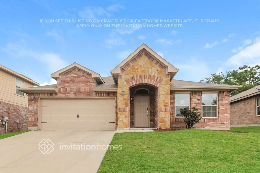Primary Photo - 6616 Chalk River Dr