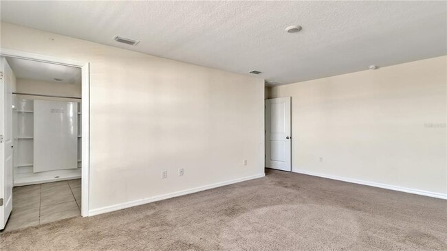 Building Photo - 16702 Carlton Pond St