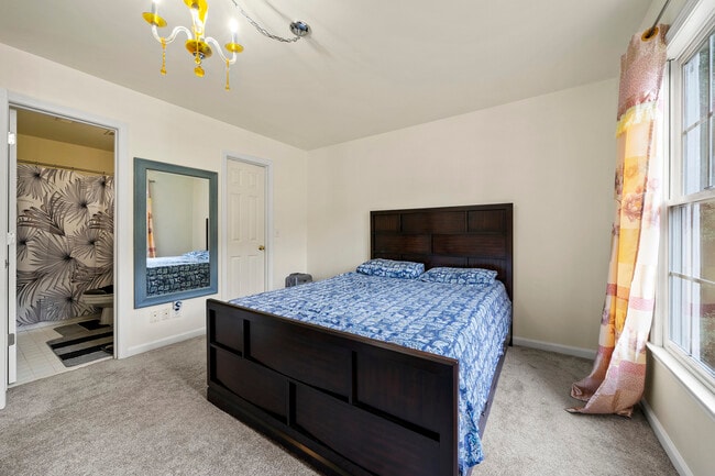 Building Photo - 442 Chatfield Pointe NW