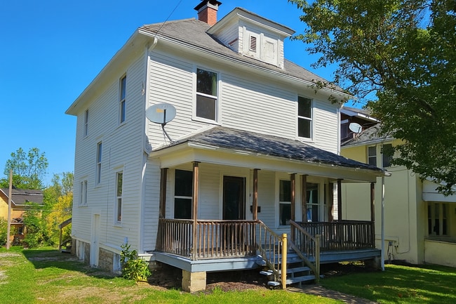Primary Photo - 3 bedroom 1 bath single family home in Mansfield Ohio