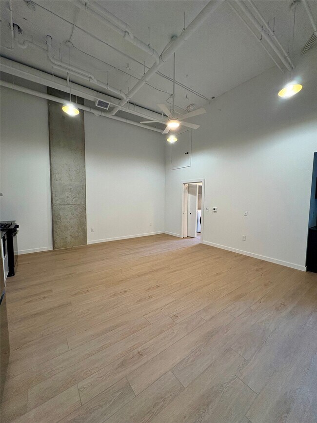 Building Photo - 2623 Keene St