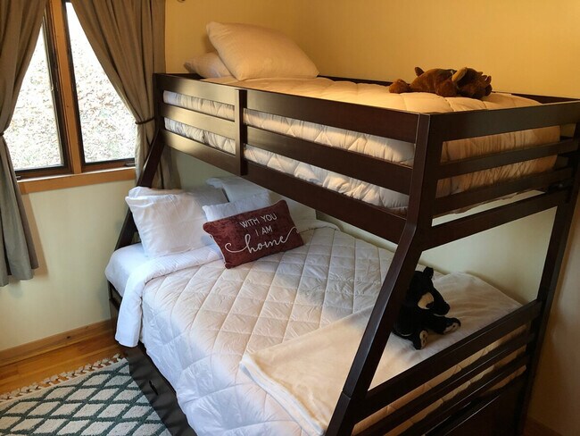 Building Photo - 344 Buckeye Rd