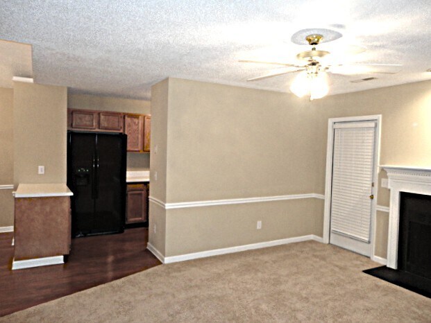 Building Photo - 4103 Chilton Way