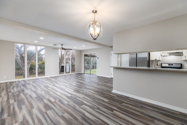 Building Photo - 7210 Grass Valley Dr