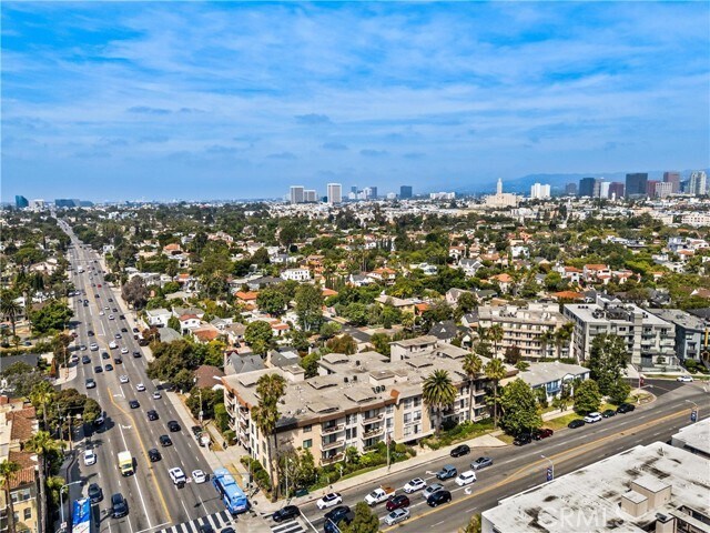 Building Photo - 2175 S Beverly Glen Blvd