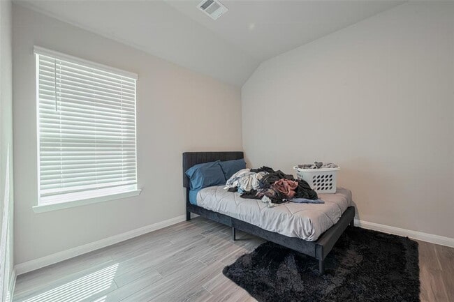 Building Photo - 5214 Briana Dee Dr