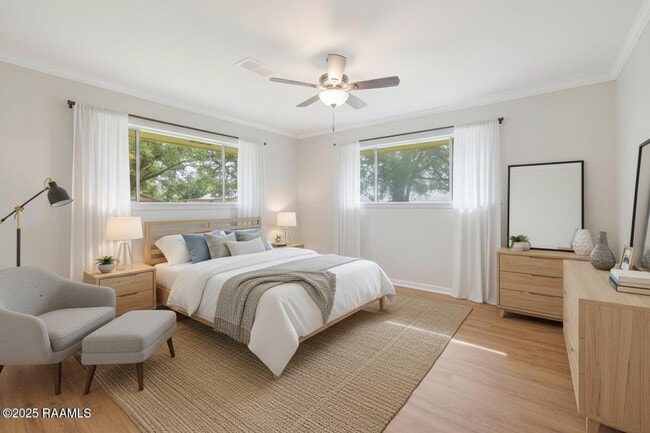 Building Photo - 17642 Pelican Rd