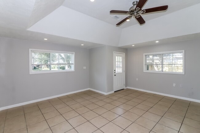 Building Photo - 2147 Frey Rd