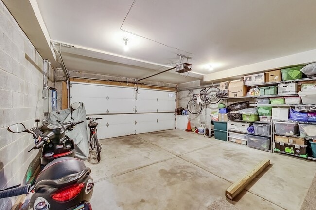 Building Photo - 4915 W Gunnison St