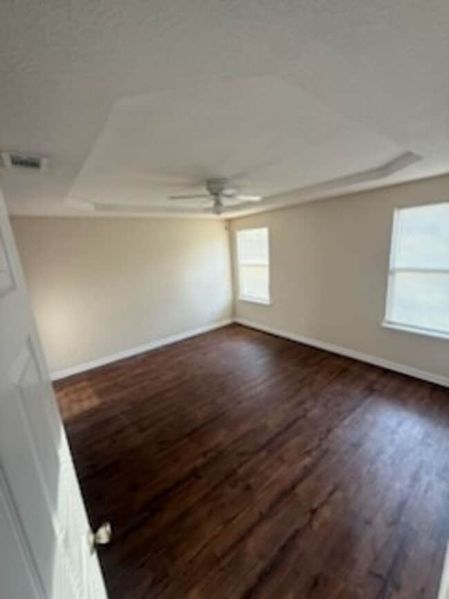 Building Photo - 3 bed/2 bath in Middleburg, FL