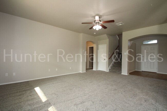 Building Photo - Beautiful Home in Sought-After Harker Heig...