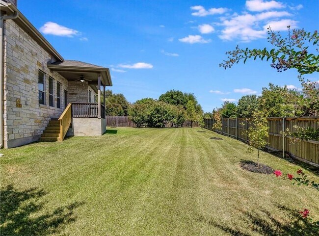 Building Photo - 310 Steer Acres Ct