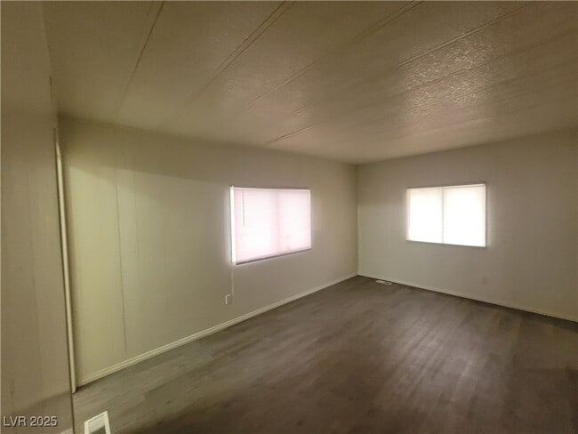 Building Photo - 367 MacFarland Ave