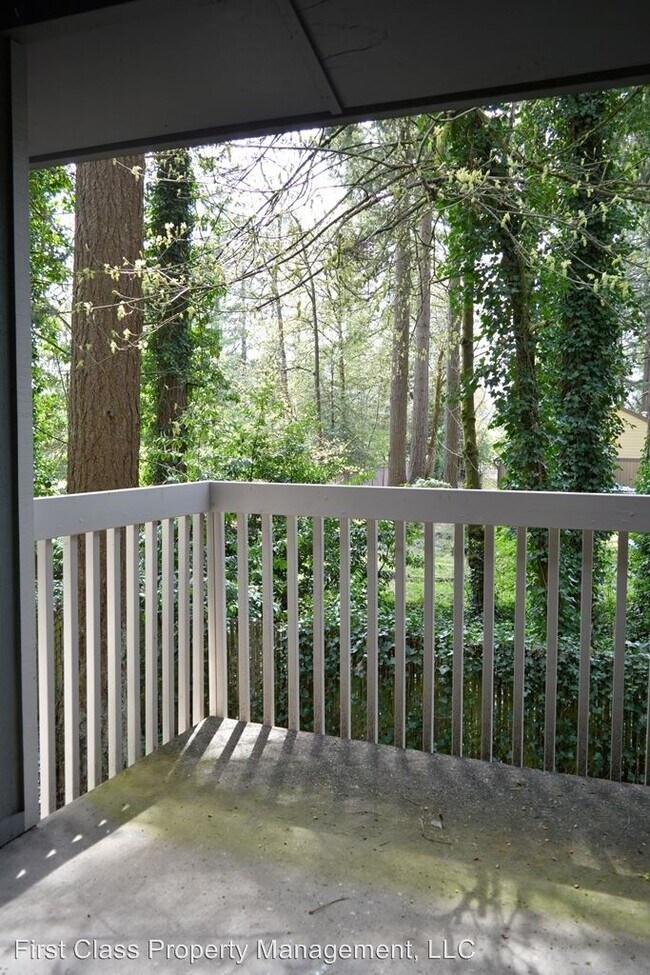 Building Photo - 4628 Oakridge Rd