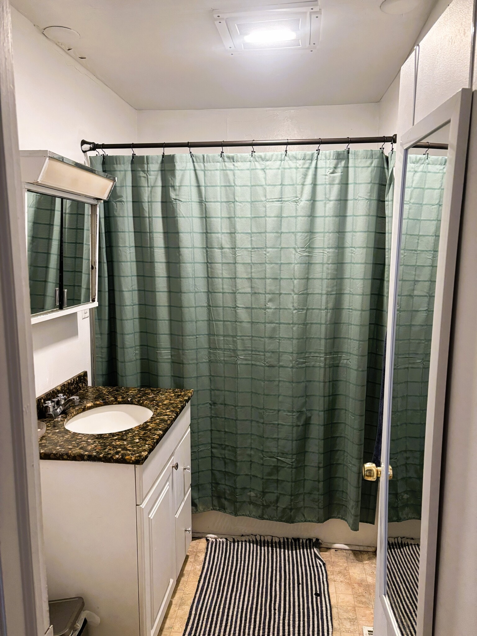 Building Photo - 201 S Prospect St