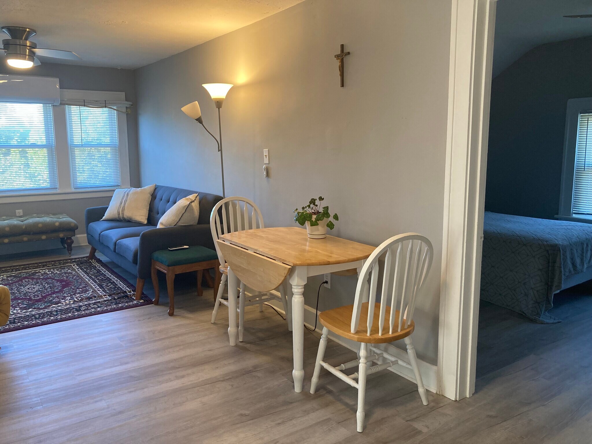 Living area - 10147 Baltic Rd
