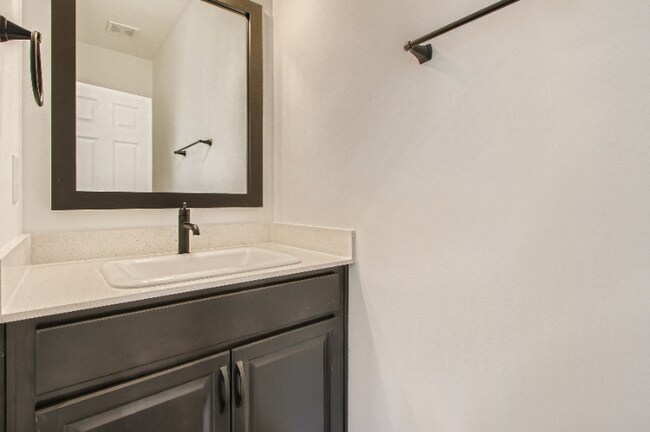 Building Photo - 6706 Boone Dr