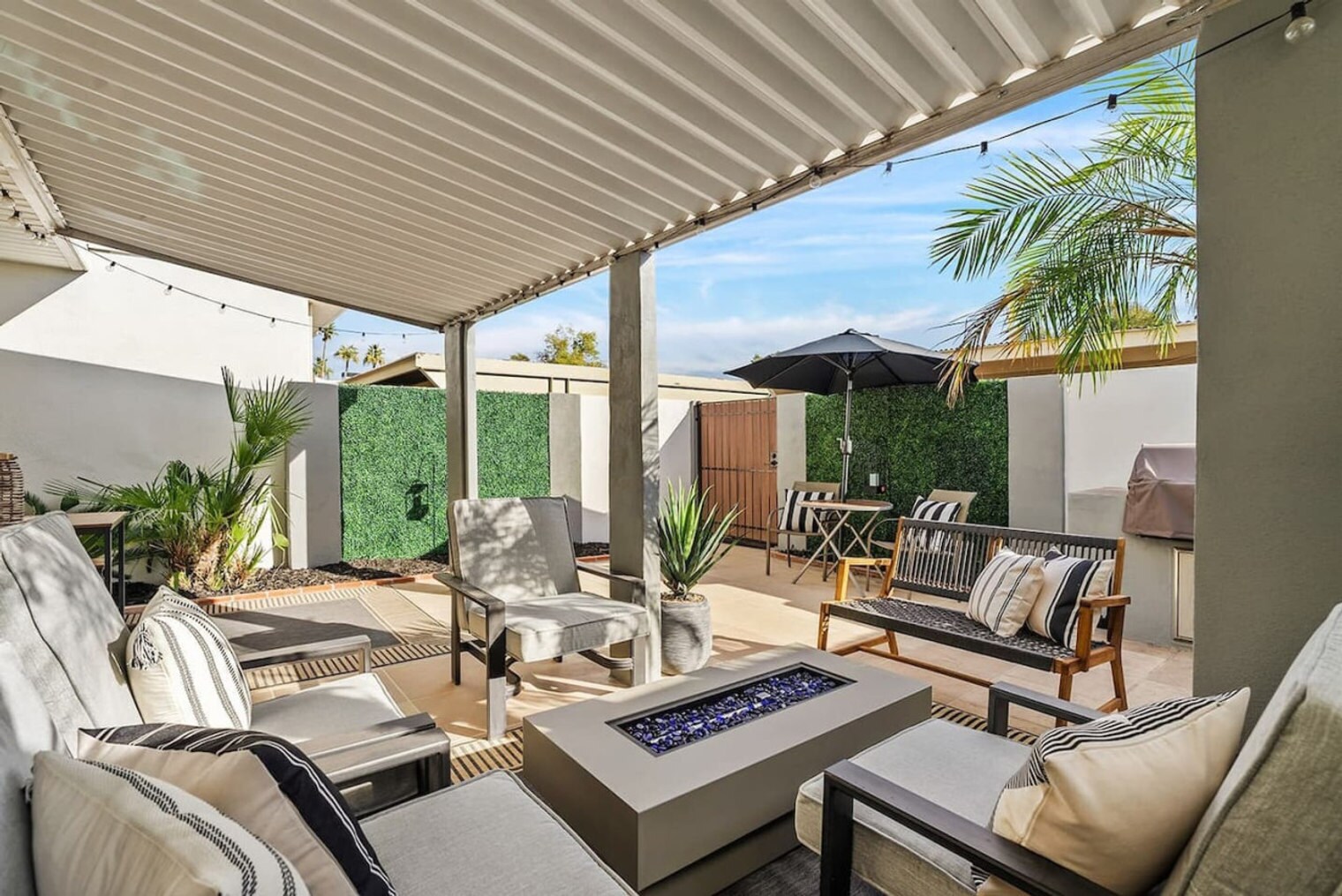 Building Photo - 8242 E Orange Blossom Ln