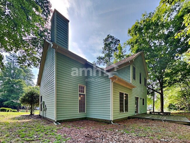 Building Photo - 1003 Pine Acres Ct