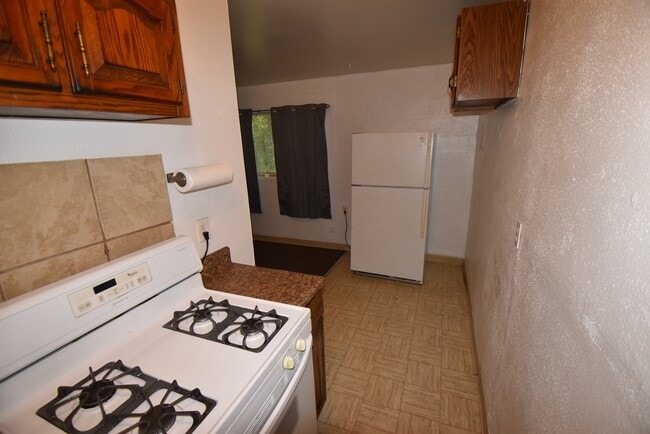 Building Photo - 1133 Valley Manor Ct