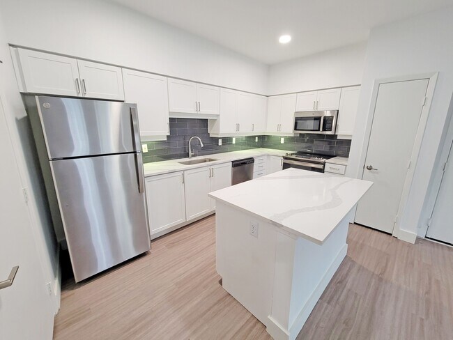 Interior Photo - Pavilion Townplace at Inwood Village Apartments