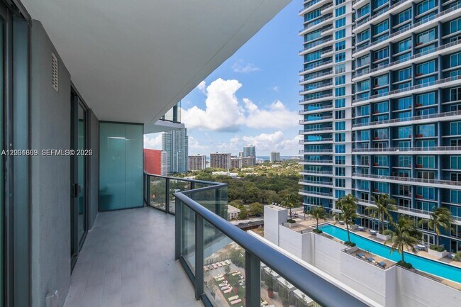 Building Photo - 1300 S Miami Ave