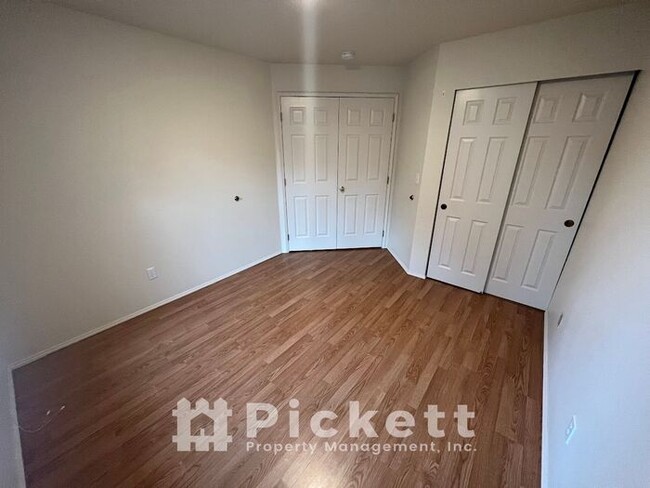 Building Photo - 3 Bedroom Rambler in McCormick Woods!