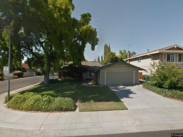 Primary Photo - 9245 Caldera Way