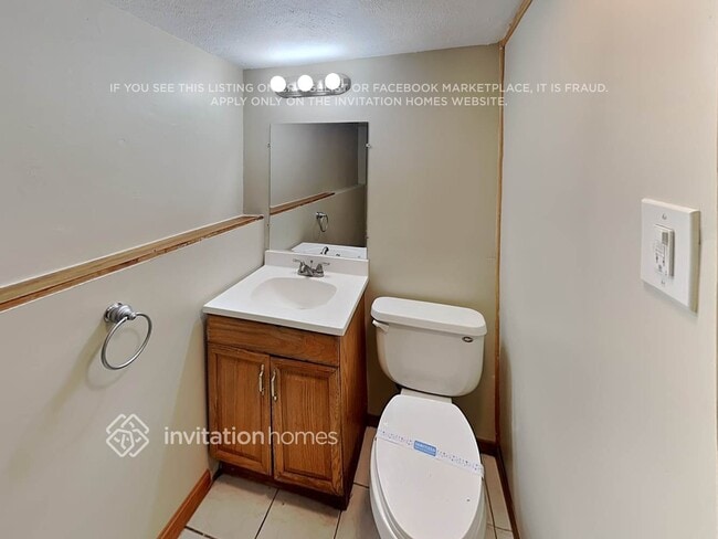 Building Photo - 324 Waverly Dr