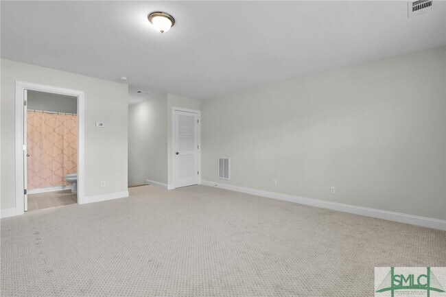 Building Photo - 145 Nettleton Ln