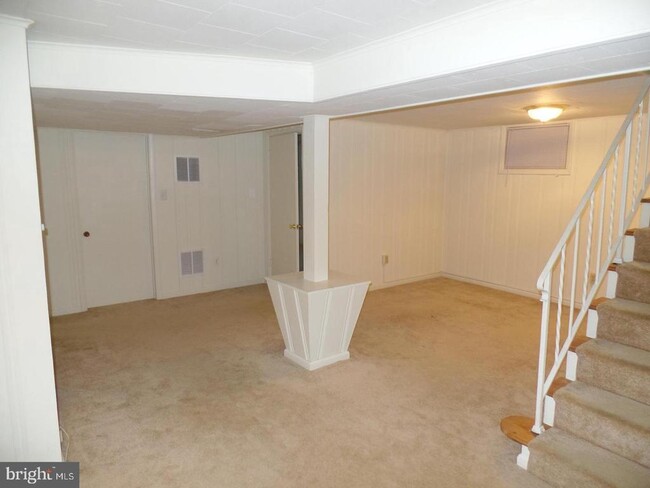 Building Photo - 7410 Tillman Dr
