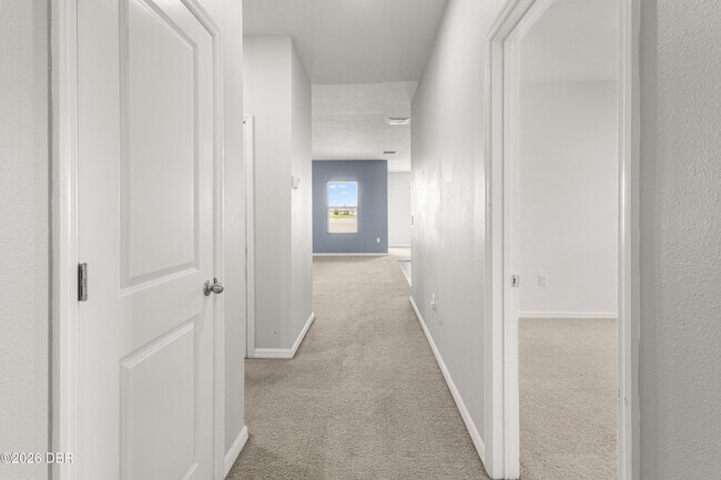 Building Photo - 3017 Blue Shrs Wy