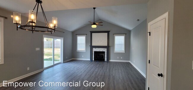 Building Photo - 4 br, 3 bath House - 214 Summerlin Drive