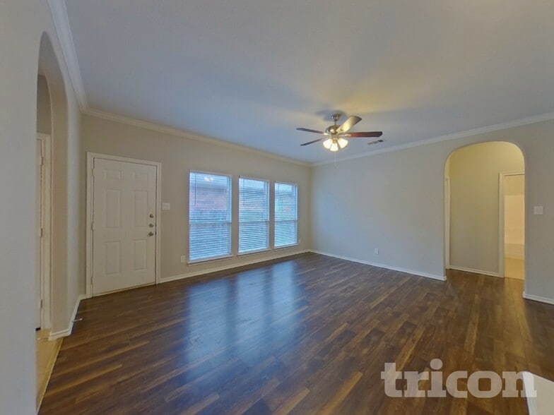 Building Photo - 837 Jodie Dr